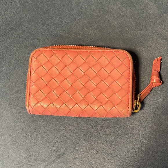 Bottega Veneta Intrecciato Weave Leather Zip Coin Purse - Picture 2 of 5